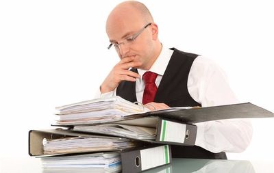 这样给财务部经理制定薪酬,使其发挥更大价值,还释放老板压力!